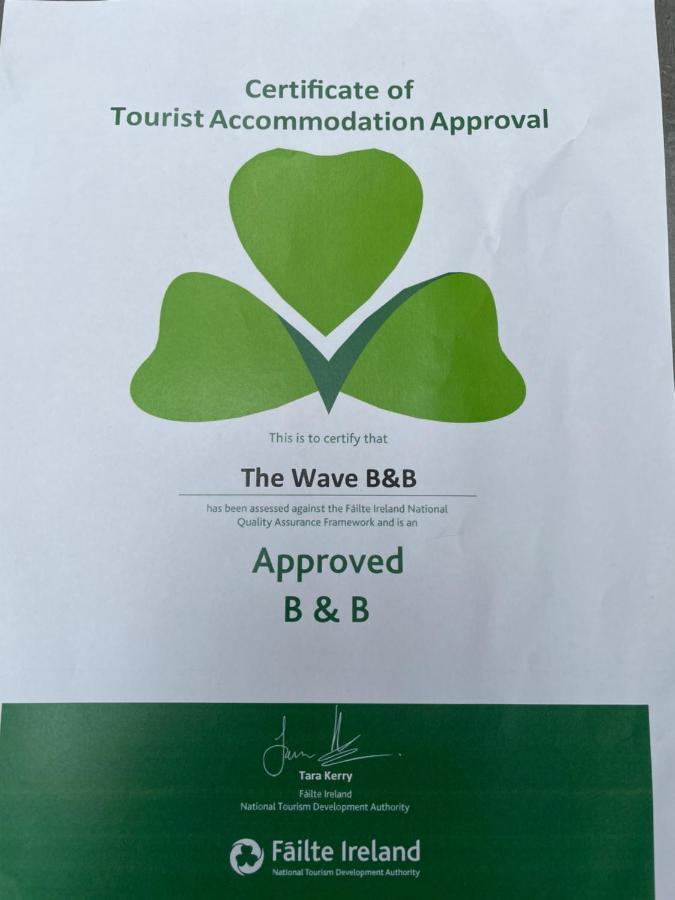 The Wave Bed & Breakfast กัลเวย์ ภายนอก รูปภาพ